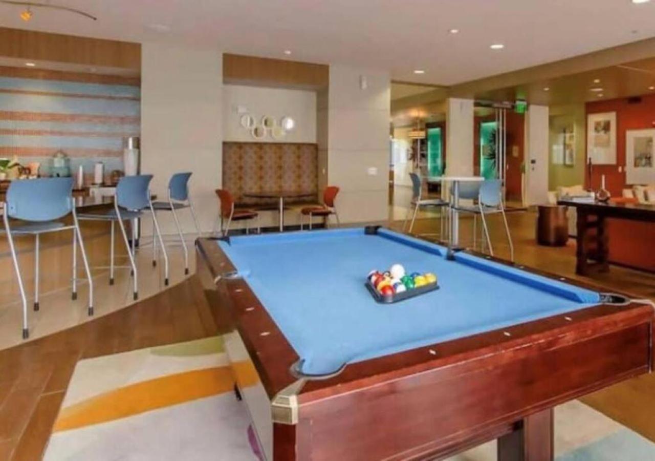Inviting 2Br - Gym, Pool, Biz Center & Free Parking! Walk 2 Nrg Stadium! Near Med Ctr, Galleria, & Rice Village Х'юстон Екстер'єр фото